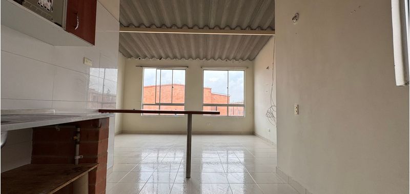 Apartamento en Venta en Madrid, Reserva de Madrid-0