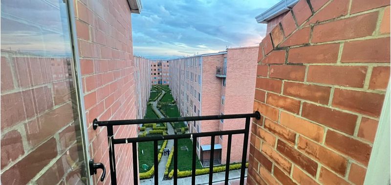 Apartamento en Venta en Madrid, Reserva de Madrid-1