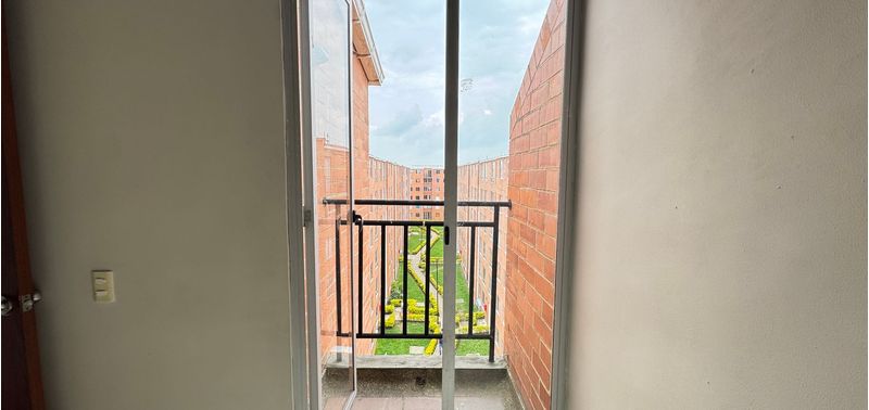 Apartamento en Venta en Madrid, Reserva de Madrid-2