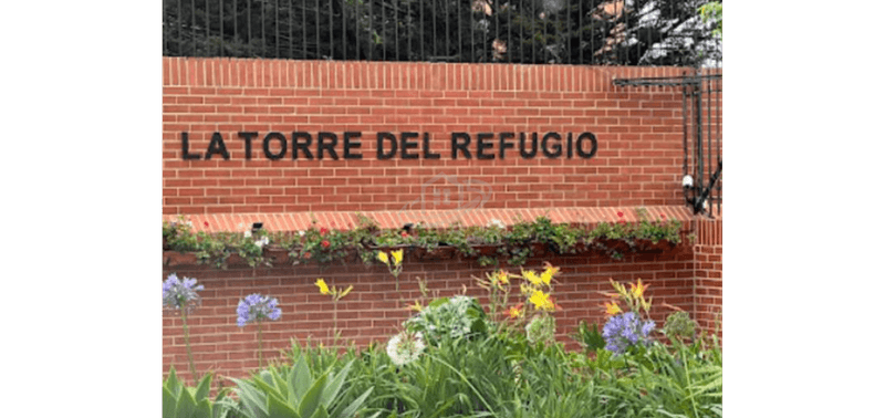 Apartamento en Venta en Bogotá, D.C., El Refugio-0