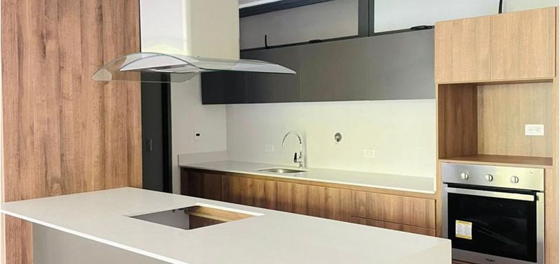 Apartamento en Venta en Medellín, Altos del Poblado