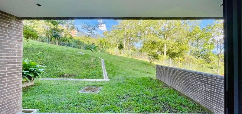 Apartamento en Venta en Medellín, Altos del Poblado-2