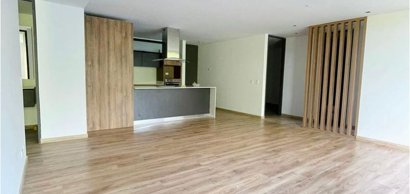 Apartamento en Venta en Medellín, Altos del Poblado-4