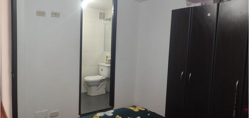Apartamento en Venta en Soacha, Compartir-5