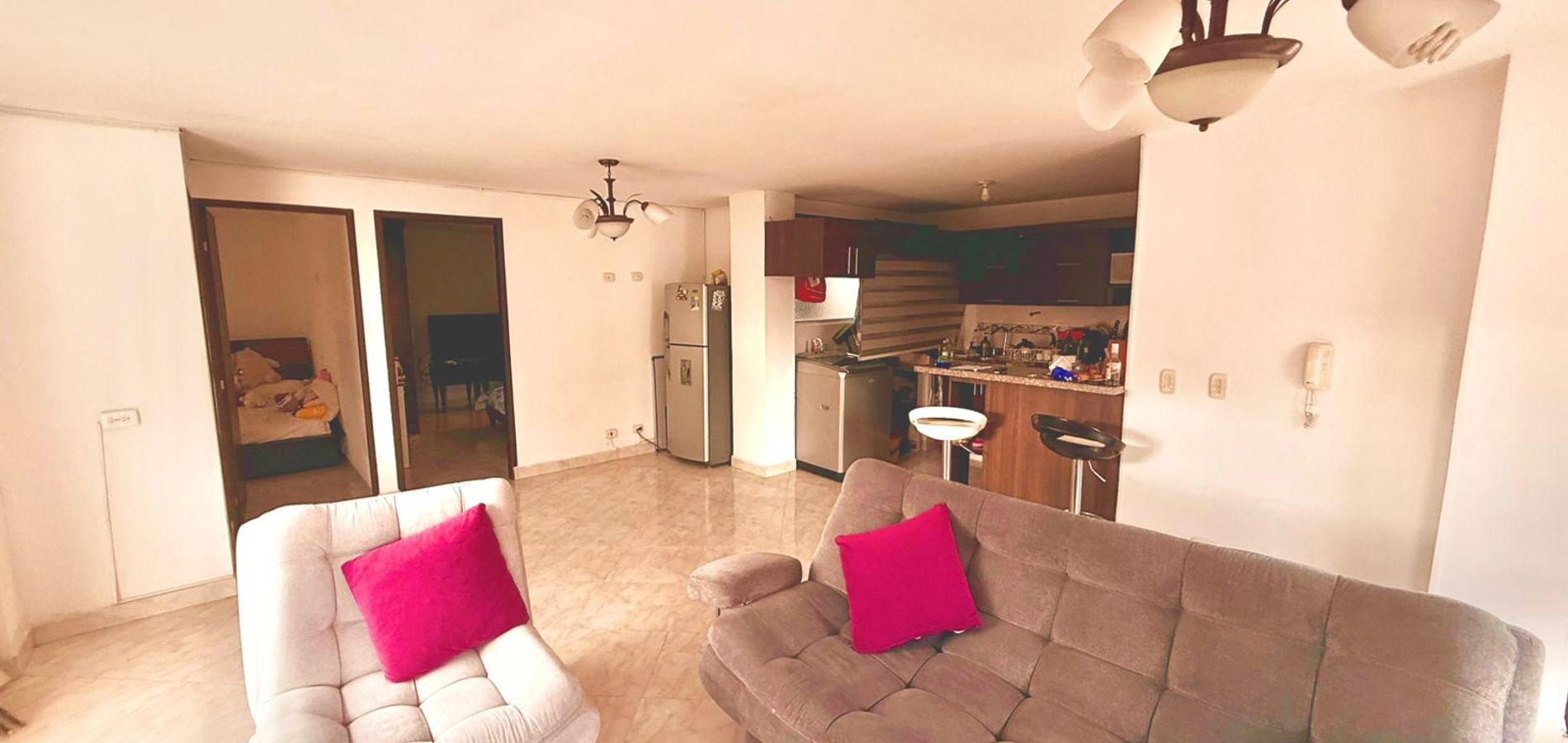 Apartamento en Antioquia en Medellín, Belén Granada-1