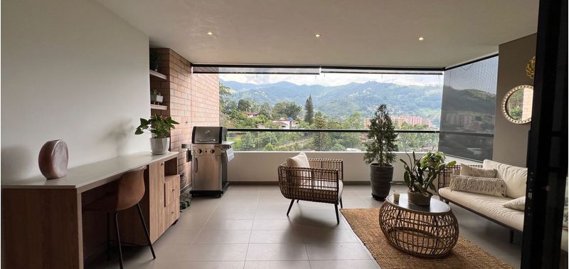 Apartamento en Venta en Envigado, Loma de las brujas-1