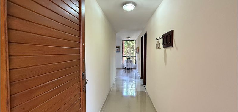 Apartamento en Venta en Medellín, Loma de los Parra-6