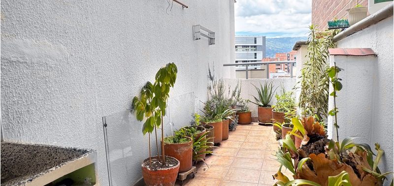 Apartamento en Venta en Medellín, Santa Teresita-11