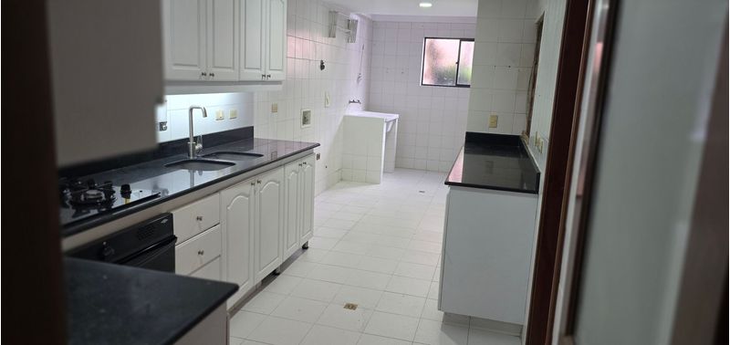 Casa en Venta en Medellín, El Poblado-5