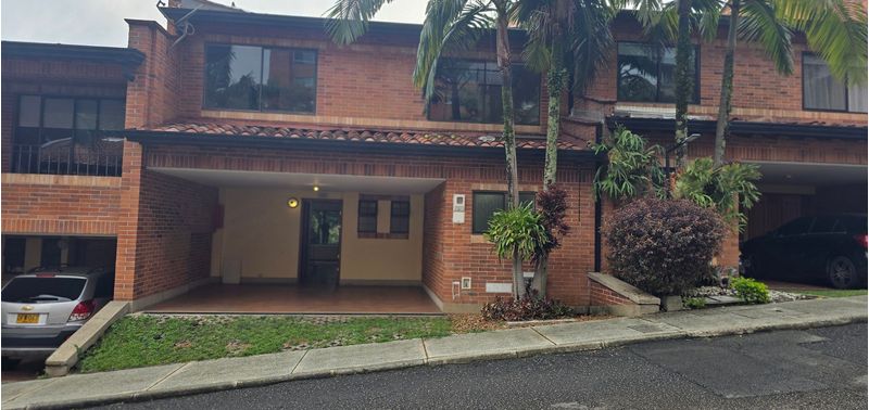 Casa en Venta en Medellín, El Poblado-12