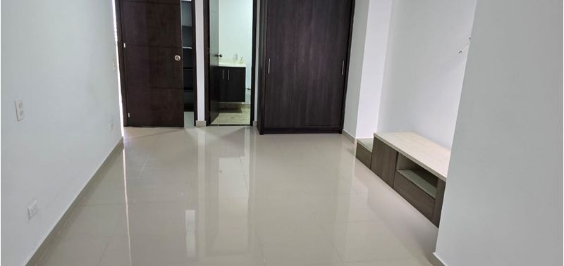 Apartamento en Venta en Sabaneta, Calle Del Banco-4