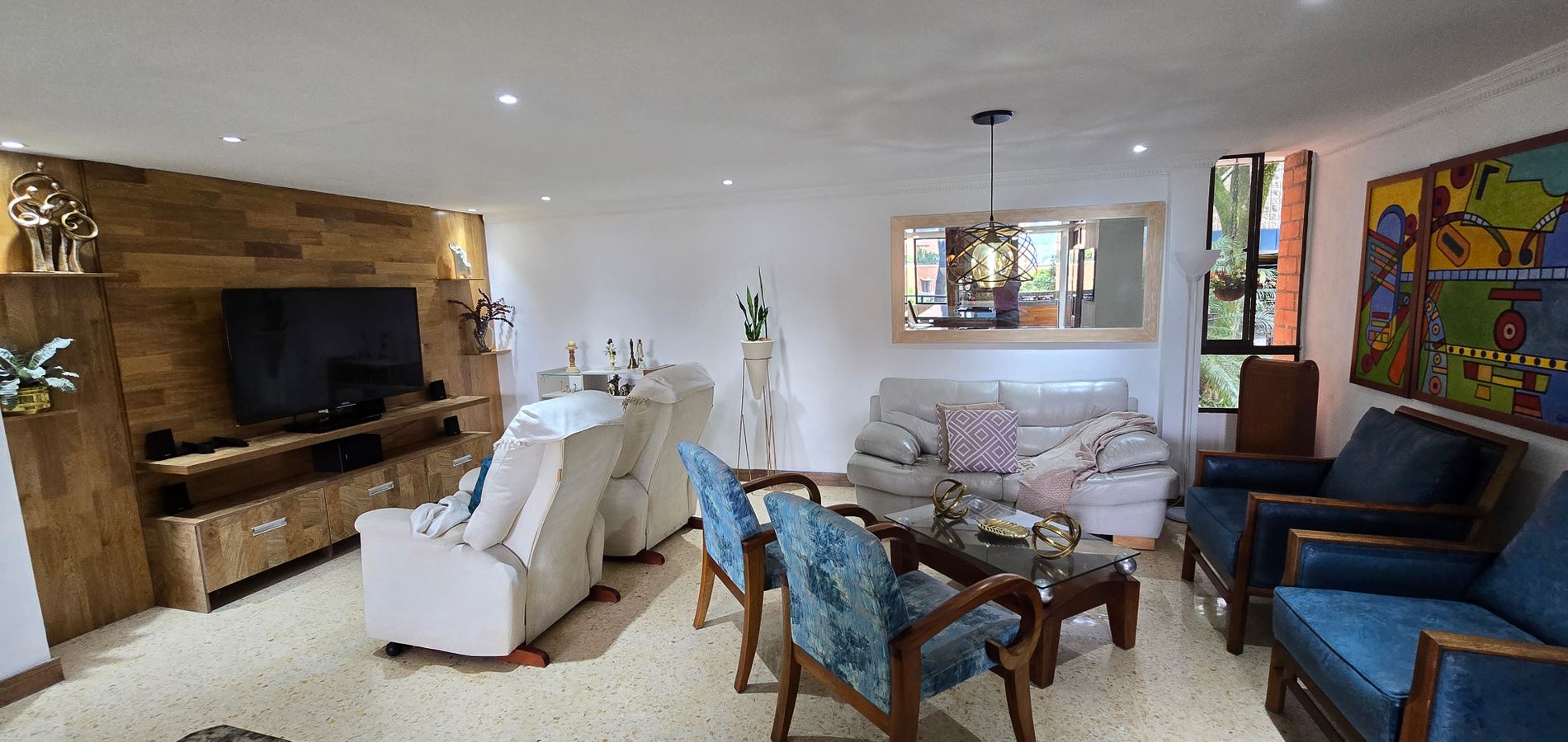 Apartamento en Venta en Medellín, Santa María de los Ángeles-1