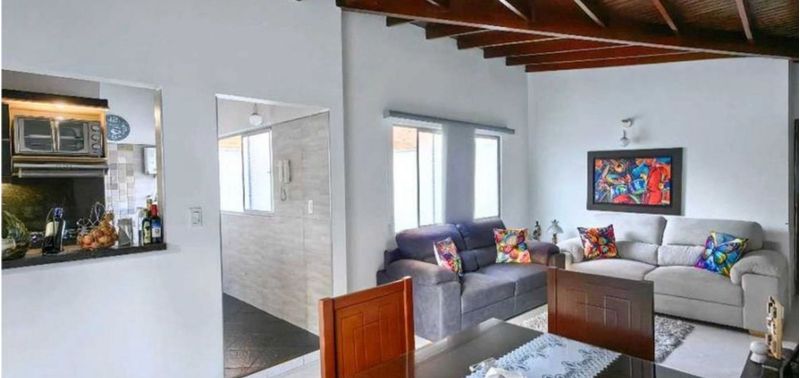 Apartamento en Venta en Medellín, Metropolitano-0