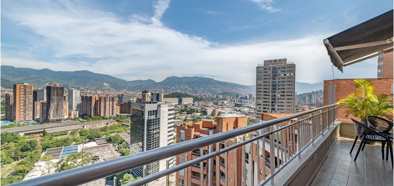 Apartamento en Venta en Medellín, El Poblado-11