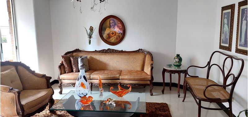 Apartamento en Venta en Medellín, Laureles-0
