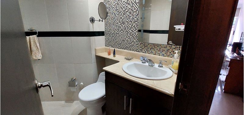 Apartamento en Venta en Medellín, Laureles-5