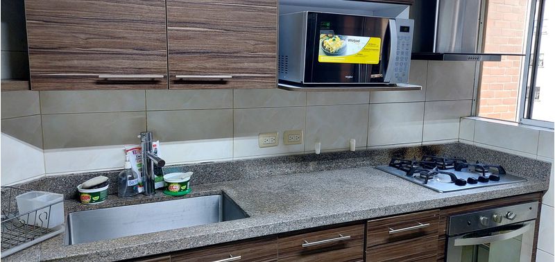 Apartamento en Venta en Medellín, Laureles-11
