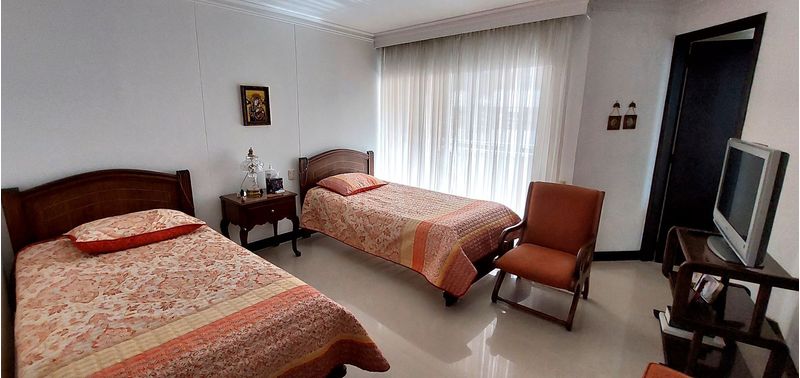 Apartamento en Venta en Medellín, Laureles-12