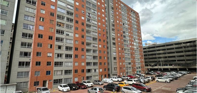 Apartamento en Venta en Bogotá, D.C., Castilla-2
