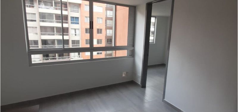 Apartamento en Venta en Bogotá, D.C., Castilla-6