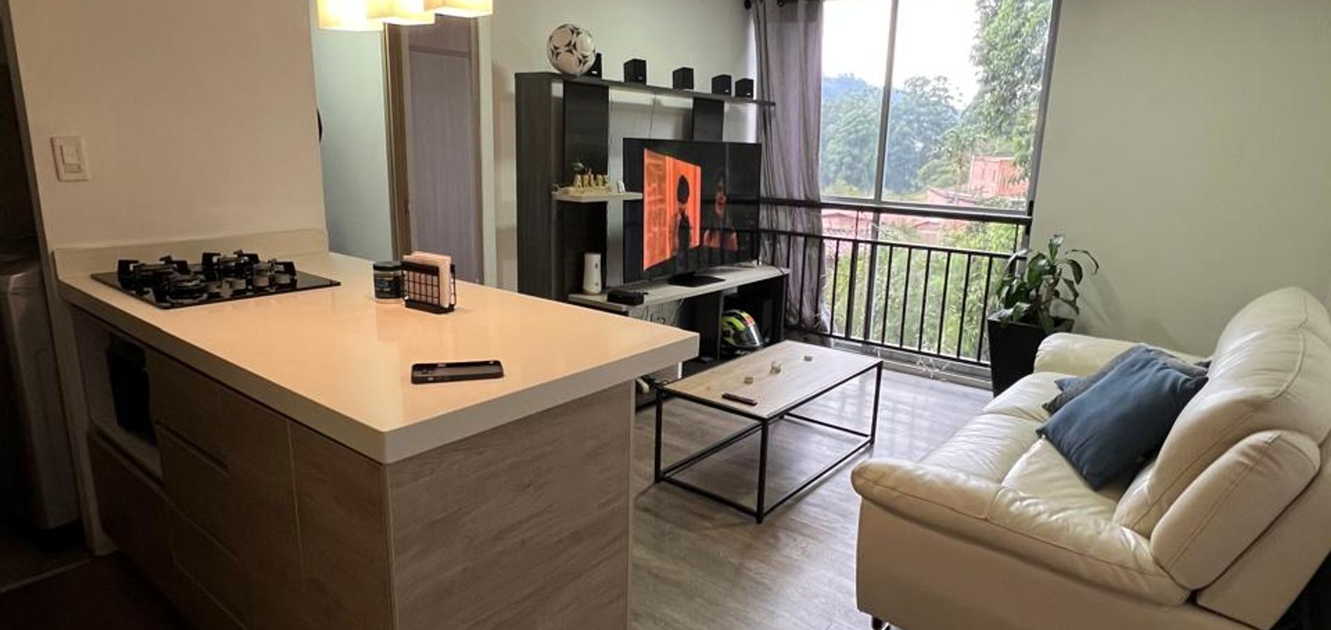 Apartamento en Venta en La Estrella, La Estrella-0