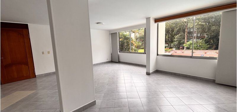 Apartamento en Venta en Medellín, El Poblado-0