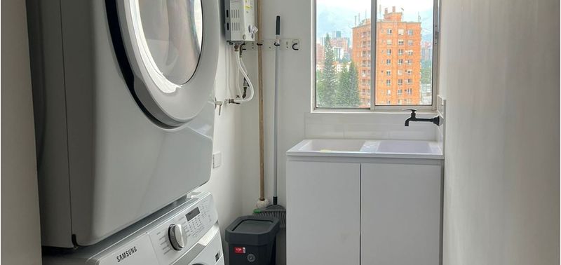 Apartamento en Venta en Medellín, El Poblado-11