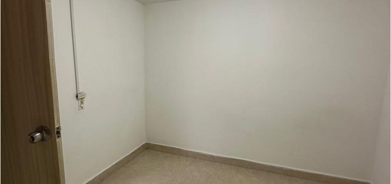 Apartamento en Venta en Medellín, Belén Las Violetas-1