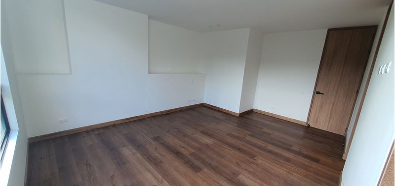 Apartamento en Venta en Envigado, Loma de las brujas-11