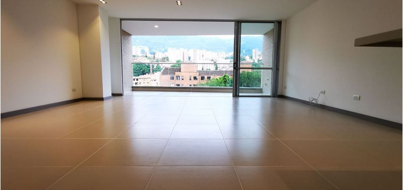 Apartamento en Venta en Envigado, La Magnolia-1