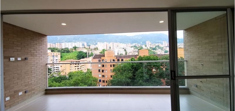 Apartamento en Venta en Envigado, La Magnolia-2