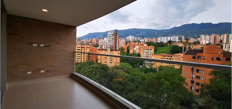 Apartamento en Venta en Envigado, La Magnolia-27