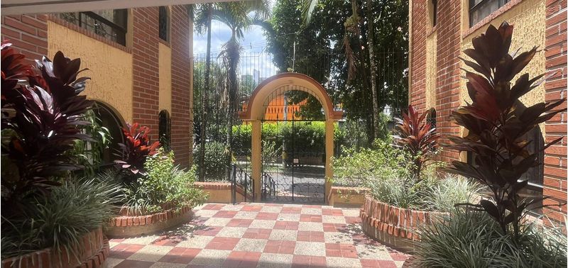 Apartamento en Venta en Medellín, Florida Nueva-15