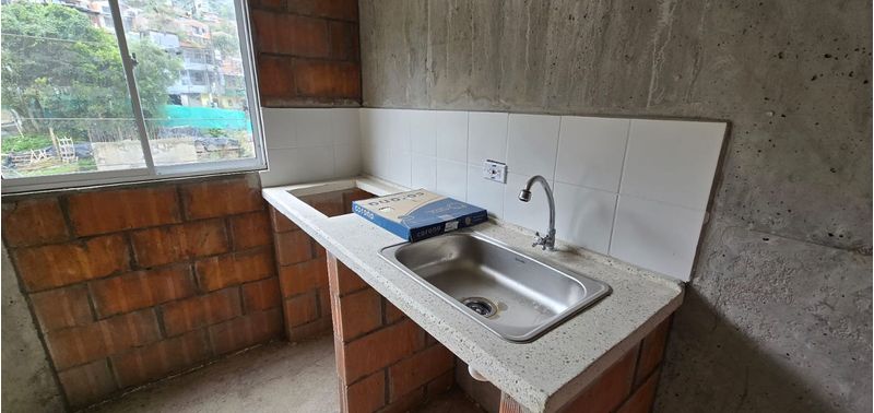 Apartamento en Venta en Sabaneta, Maria Auxiliadora-1