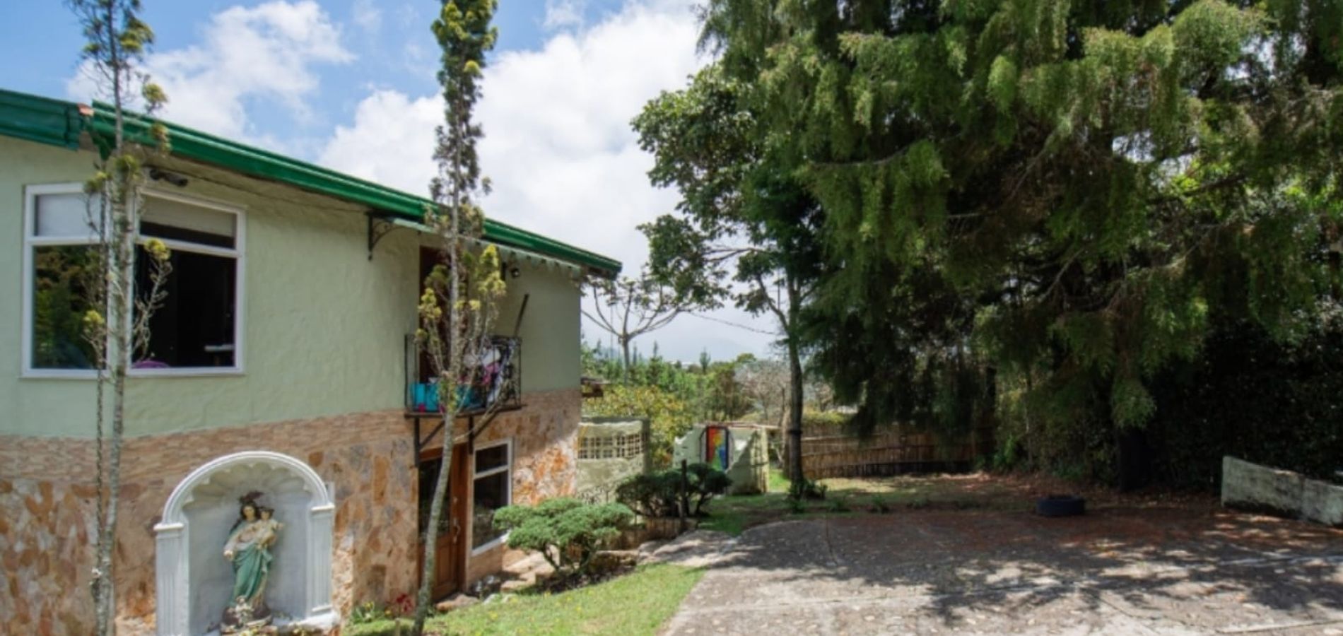 Casa en Venta en Medellín, Santa Elena-2