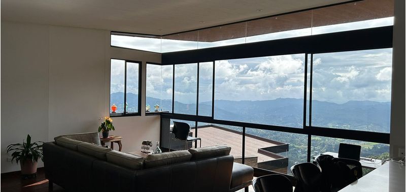 Apartamento en Venta en Medellín, Las Palmas-1