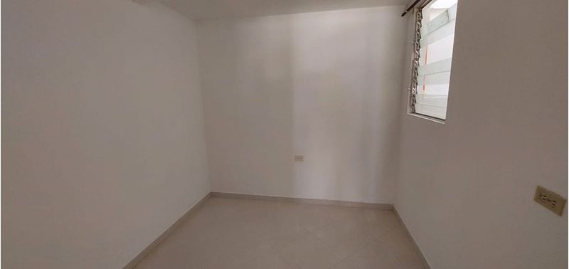 Casa en Venta en Medellín, El Cucaracho-2