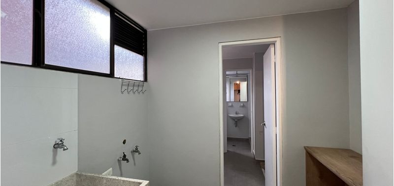 Apartamento en Venta en Medellín, Patio Bonito-1