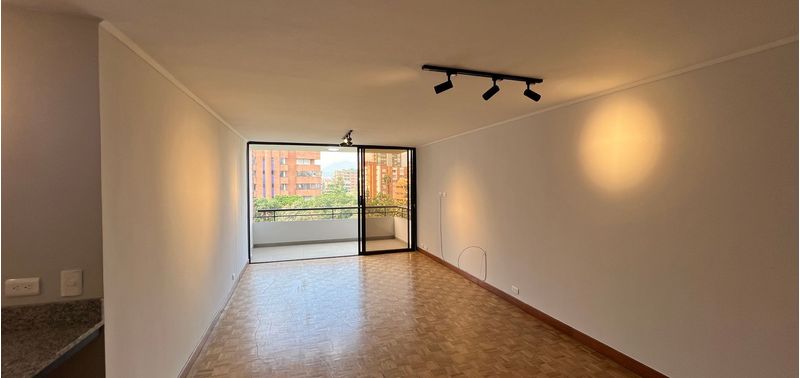 Apartamento en Venta en Medellín, Patio Bonito-3