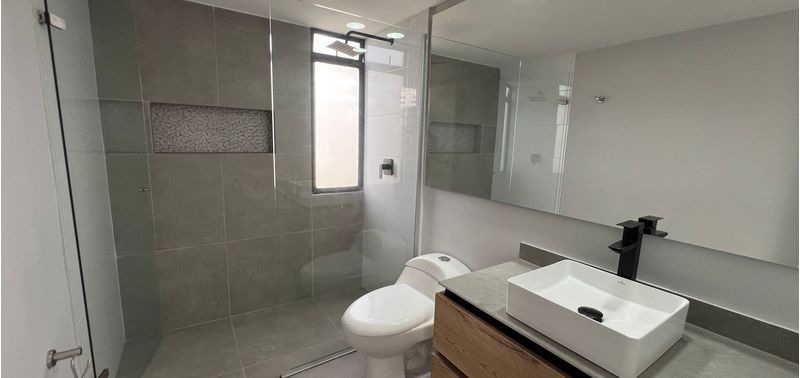 Apartamento en Venta en Medellín, Patio Bonito-10
