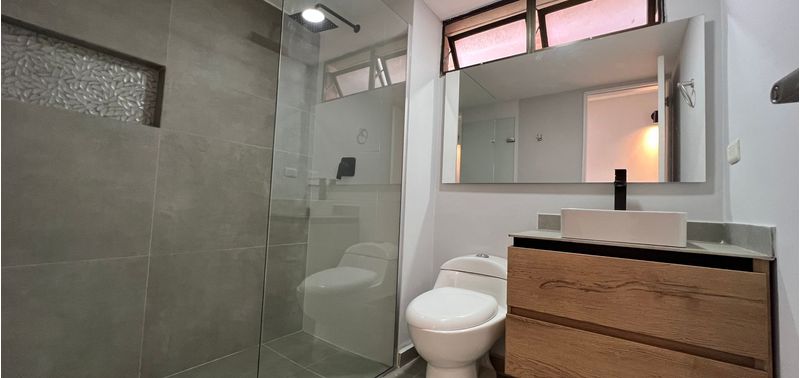 Apartamento en Venta en Medellín, Patio Bonito-13