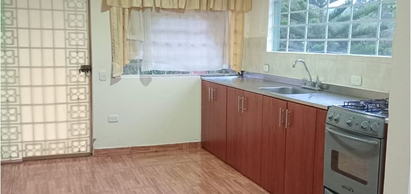 Casa en Venta en Guarne, La Brizuela-11