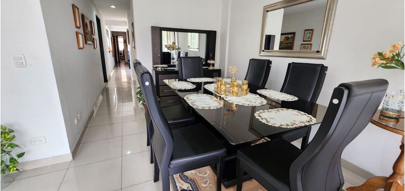 Apartamento en Venta en Medellín, Laureles-2