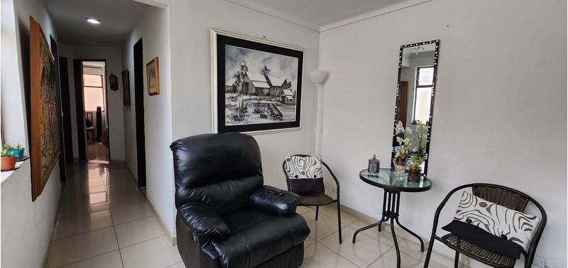 Apartamento en Venta en Medellín, Laureles-13