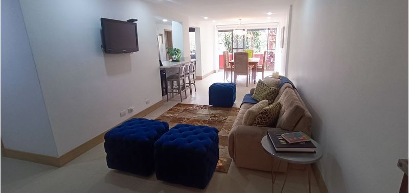 Apartamento en Venta en Medellín, El Poblado-0