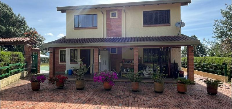 Casa en Venta en Guarne, Centro Guarne-4