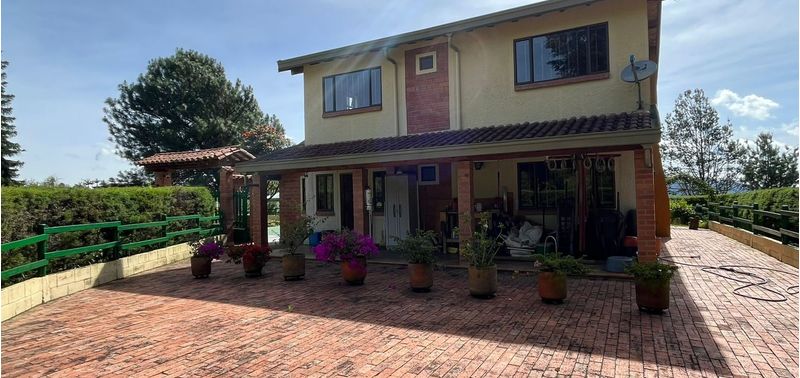 Casa en Venta en Guarne, Centro Guarne-5
