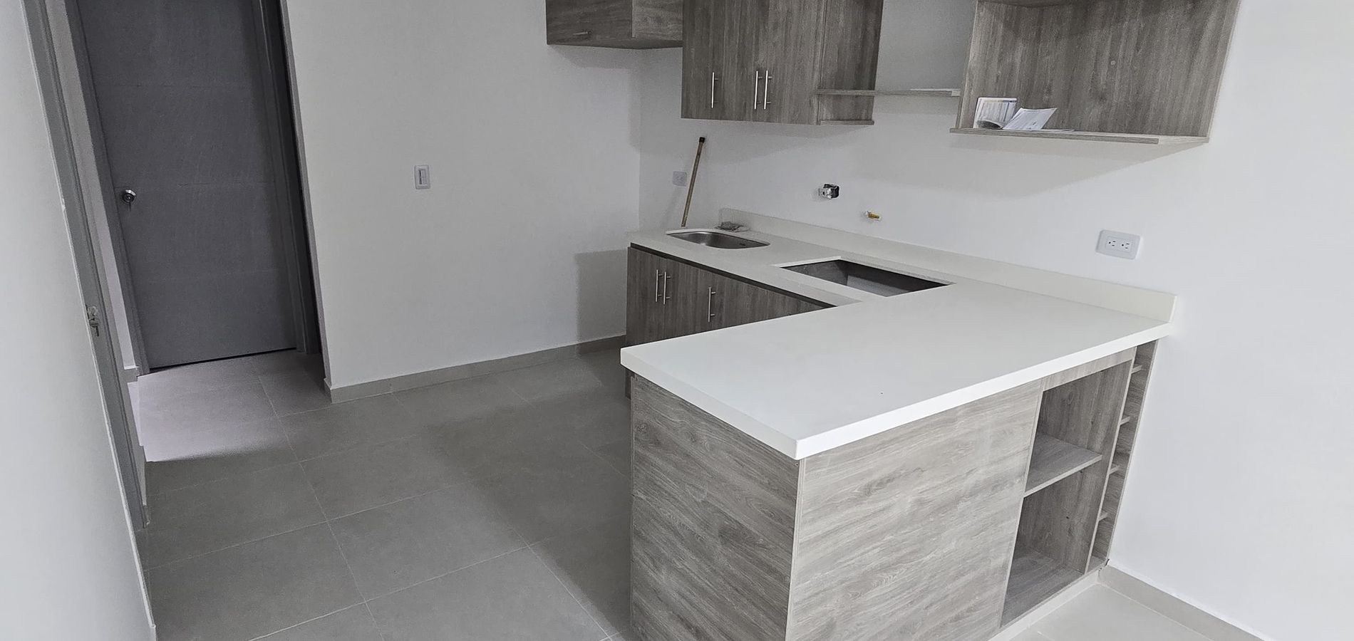 Apartamento en Venta en Medellín, Santa Rosa de Lima-0