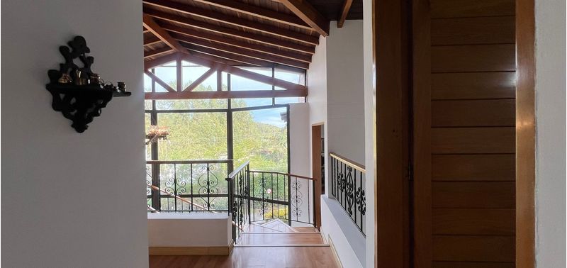 Casa en Venta en Envigado, Loma Del Escobero-16