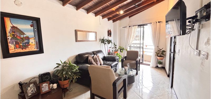 Apartamento en Venta en Itagüí, Itaguí-0
